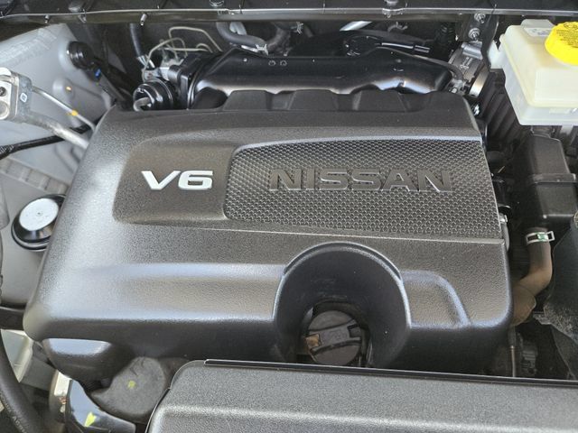 Used 2022 Nissan Pathfinder SV AWD/4WD image 29
