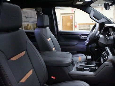 New 2026 GMC Sierra 1500 AT4 w/ AT4 Premium Package image 12
