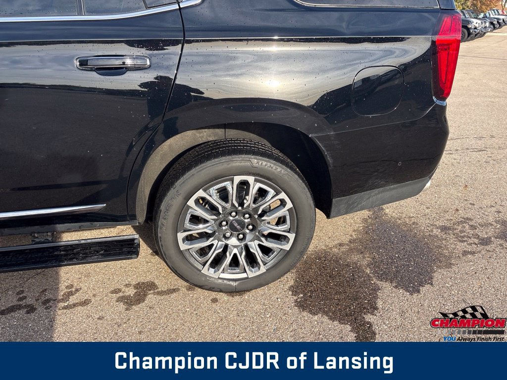 Used 2024 GMC Yukon Denali Ultimate AWD/4WD image 39