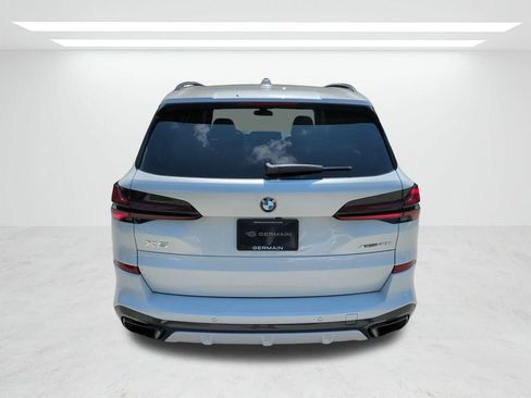New 2026 BMW X5 xDrive40i w/ M Sport Package AWD/4WD image 5