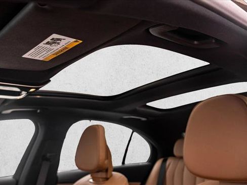 New 2026 Mercedes-Benz E 350 4MATIC Sedan image 11