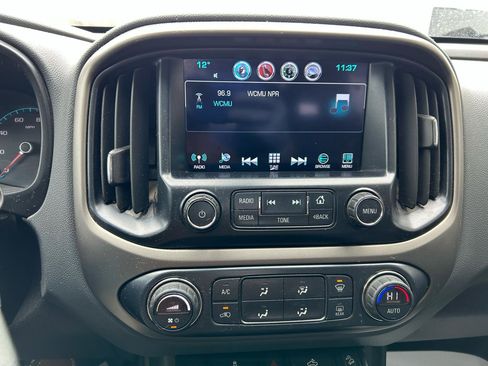 Used 2017 Chevrolet Colorado Z71 image 21