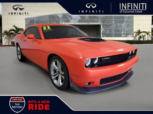 Used 2022 Dodge Challenger R/T w/ Shaker Package RWD image 1