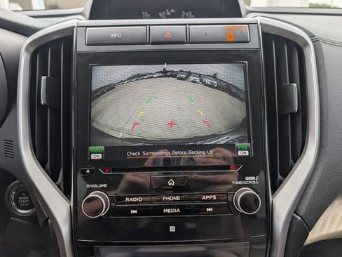Used 2019 Subaru Ascent Premium AWD/4WD image 17