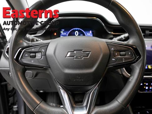 Used 2023 Chevrolet Bolt EUV LT w/ Driver Confidence Package FWD image 10