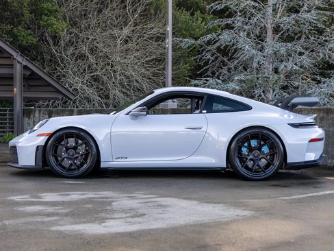 Certified 2026 Porsche 911 GT3 image 2