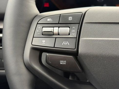 New 2026 Kia Sportage EX FWD image 17