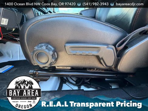 Used 2018 Jeep Wrangler Unlimited Rubicon w/ Steel Bumper Group AWD/4WD image 11