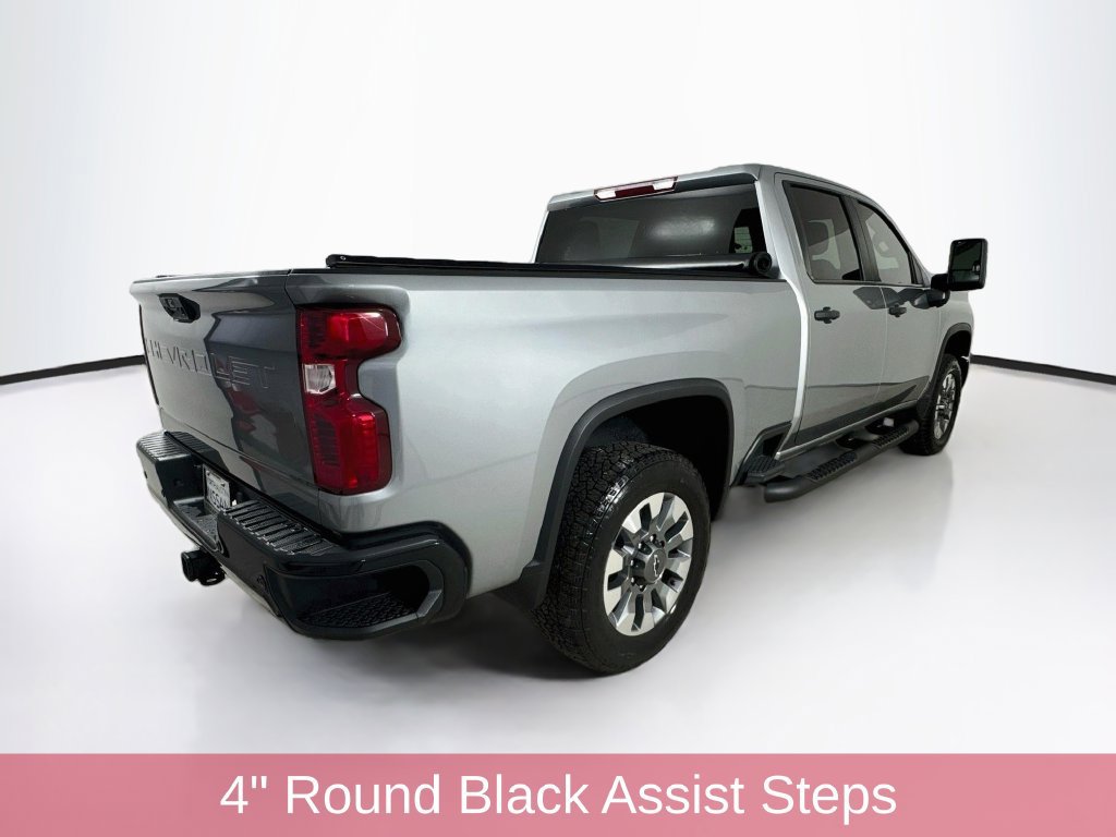 Used 2025 Chevrolet Silverado 2500 Custom w/ Custom Value Package AWD/4WD image 7