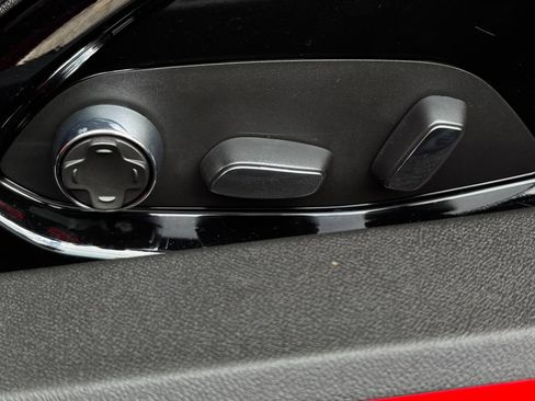 Used 2023 Chevrolet Corvette Z06 w/ Stealth Interior Trim Package image 52