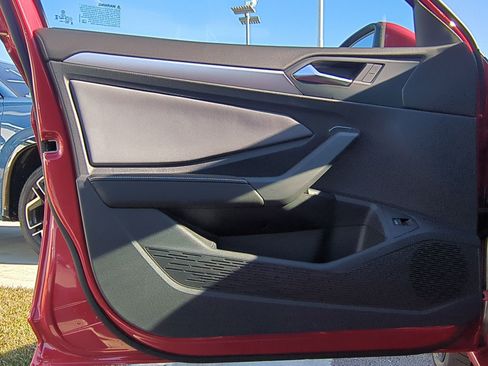 New 2026 Volkswagen Jetta SE image 10