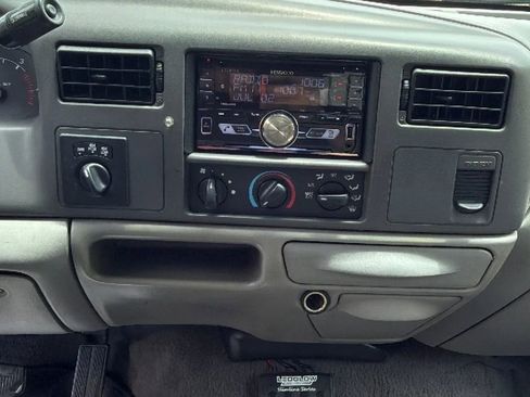 Used 1999 Ford F350 4x4 Crew Cab DRW Super Duty image 28