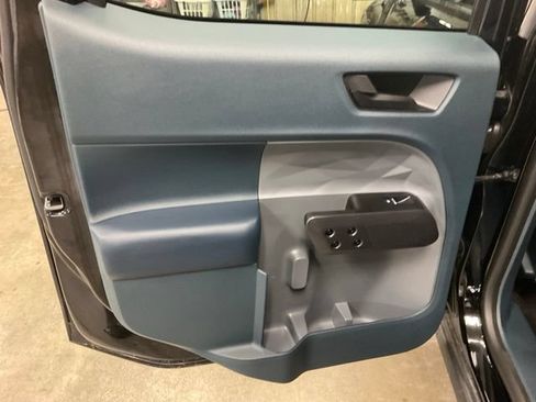 Used 2025 Ford Maverick XLT w/ XLT Luxury Package AWD/4WD image 13