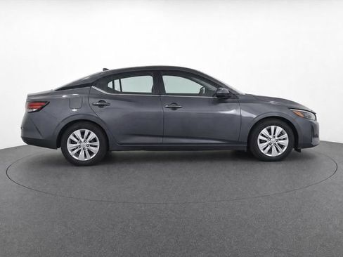 Used 2025 Nissan Sentra S FWD image 2