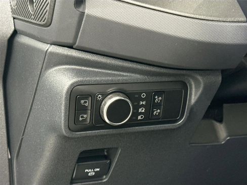 Used 2024 Ford Bronco Badlands image 16