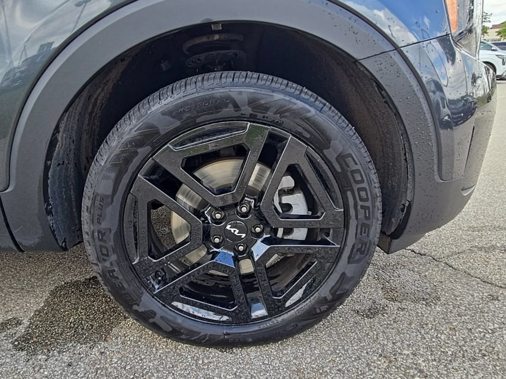 Used 2024 Kia Telluride EX X-Line AWD/4WD image 12