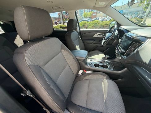 Used 2019 Chevrolet Traverse LT AWD/4WD image 35