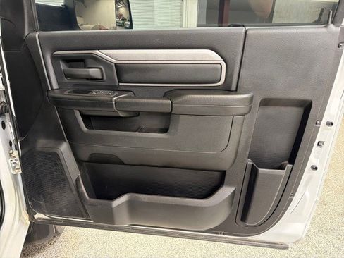 Used 2022 RAM 3500 Tradesman image 37