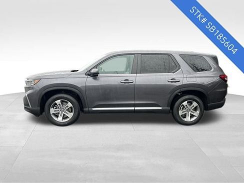 New 2025 Honda Pilot EX-L image 4