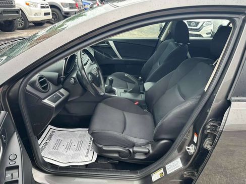 Used 2010 MAZDA MAZDA3 s Sport FWD image 10