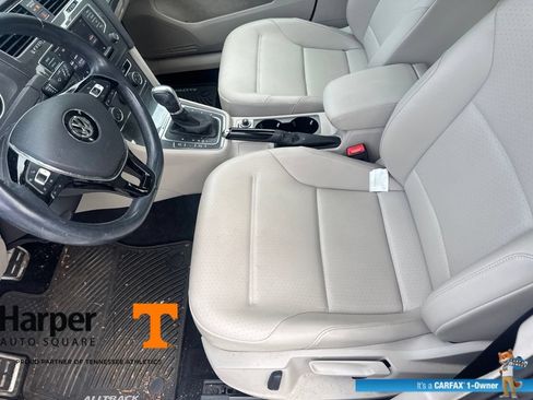 Used 2017 Volkswagen Golf Alltrack S AWD/4WD image 13