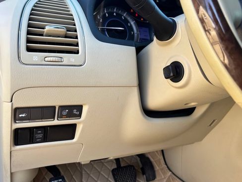 Used 2014 INFINITI QX80 4WD w/ Deluxe Touring Package image 43