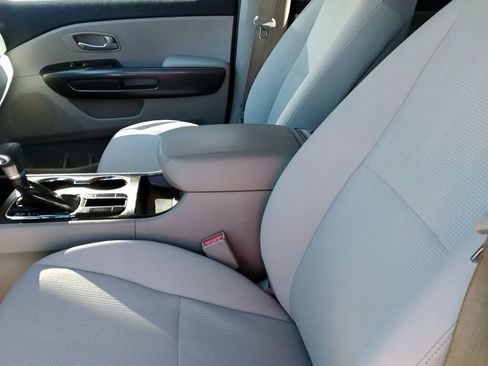 Used 2020 Kia Sedona LX FWD image 7