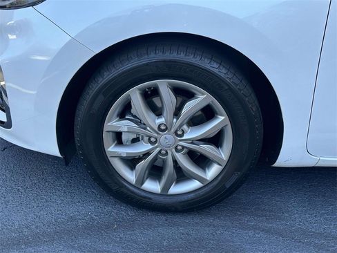 Used 2021 Kia Sedona EX w/ EX Premium Package image 4