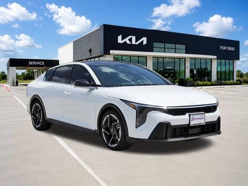 New 2026 Kia K4 GT-Line Turbo w/ GT-Line Premium Package FWD image 3