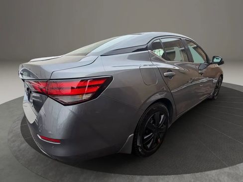 Used 2021 Nissan Sentra S image 5