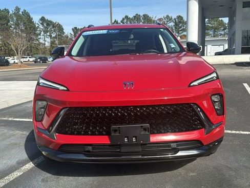 Certified 2025 Buick Envision Sport Touring image 2