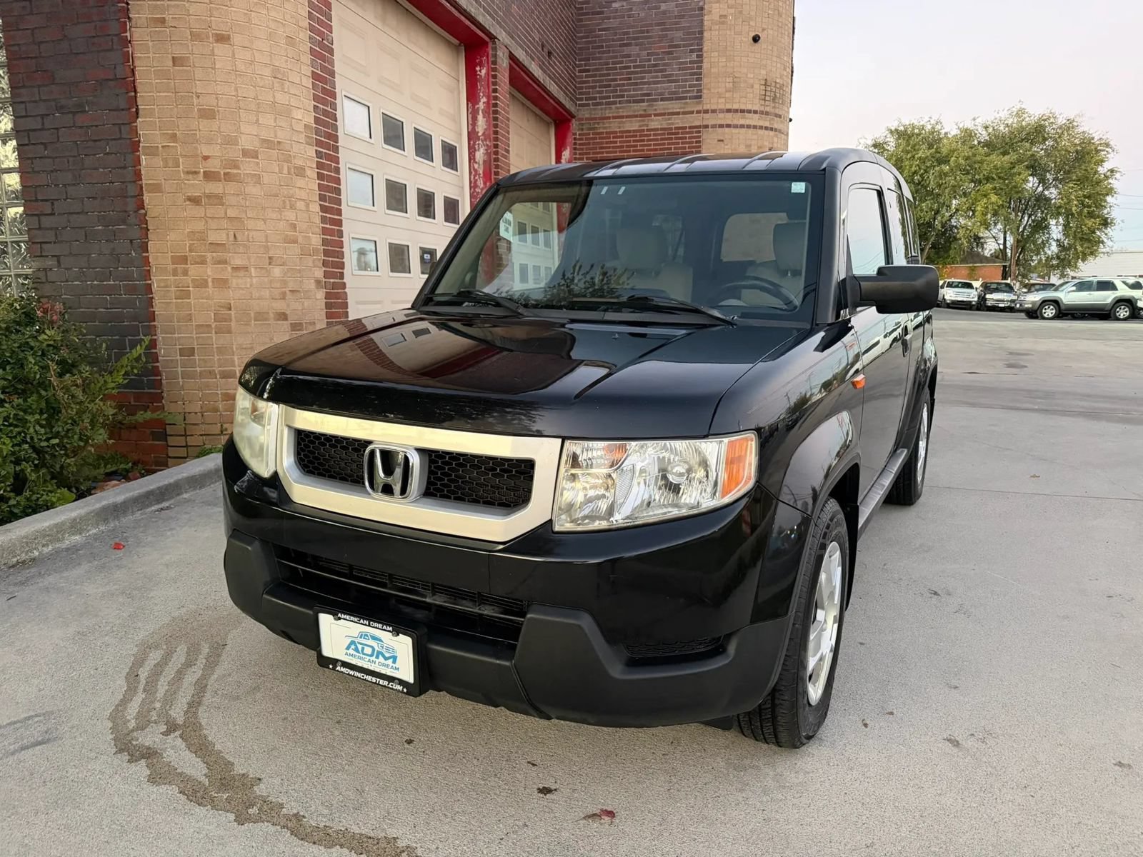 Used 2011 Honda Element LX image 1