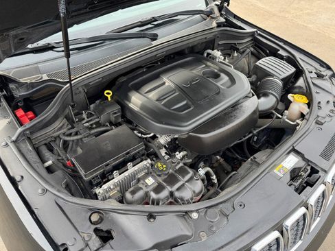 Used 2020 Jeep Grand Cherokee Laredo w/ Security & Convenience Group image 25