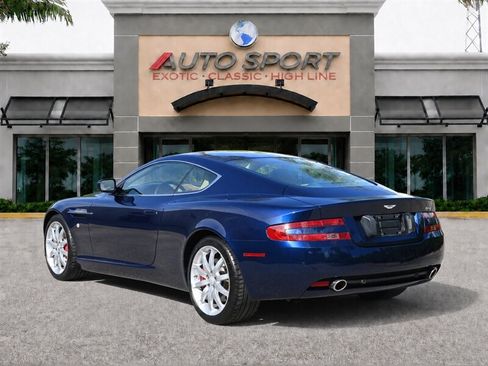 Used 2005 Aston Martin DB9 Coupe RWD image 2