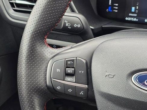 Used 2024 Ford Escape ST-Line AWD/4WD image 25