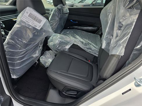 New 2026 Hyundai Tucson XRT image 6