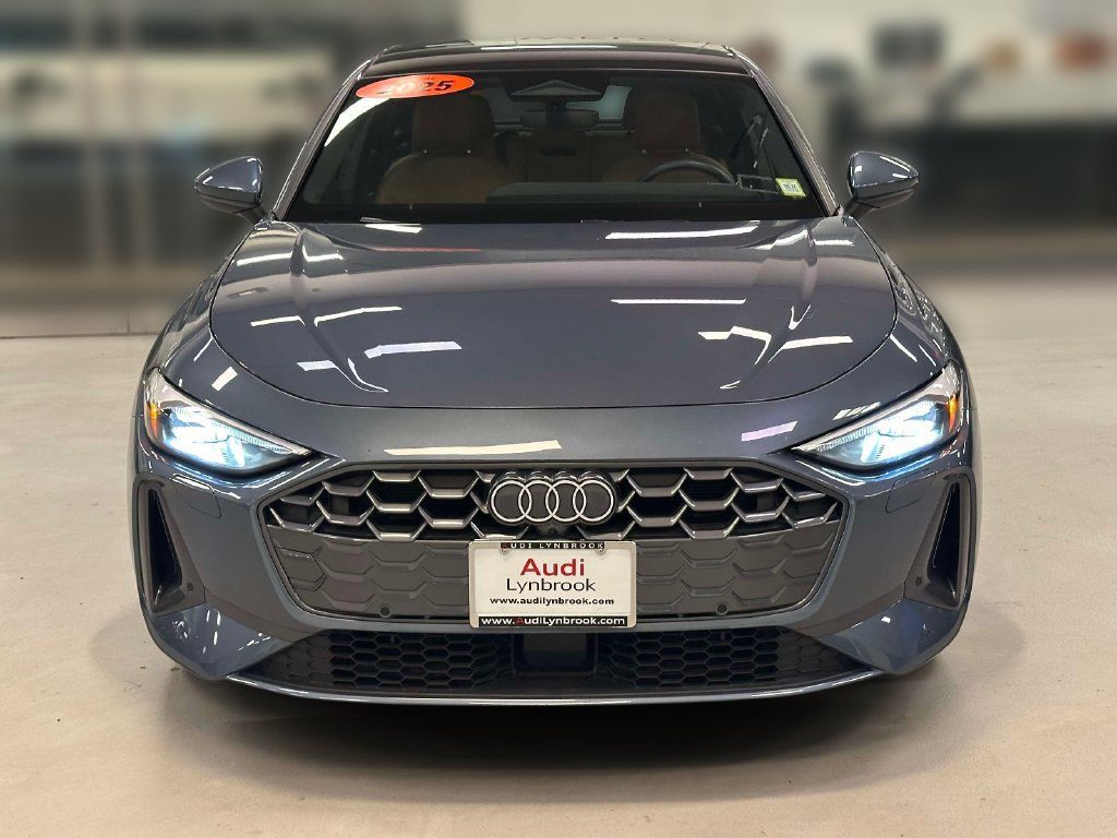 Used 2025 Audi A5 2.0T Premium w/ Convenience Package AWD/4WD image 2