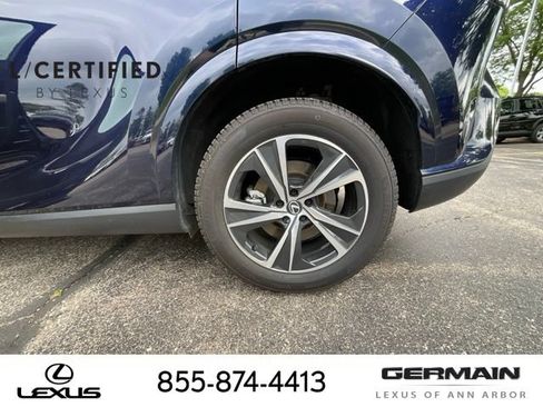 Used 2023 Lexus RX 350 Premium w/ Accessory Package AWD/4WD image 24