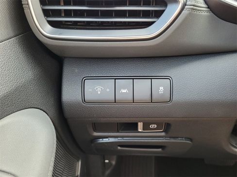 Used 2023 Hyundai Santa Fe SE image 23