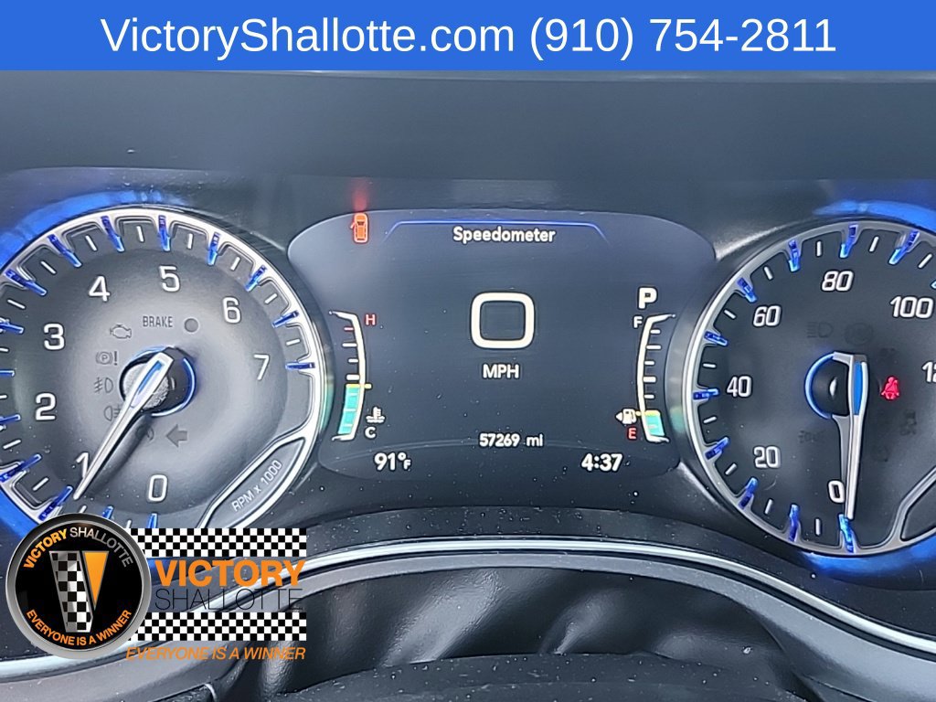 Used 2025 Chrysler Pacifica Limited FWD image 14