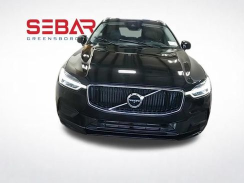 Used 2019 Volvo XC60 T5 Momentum w/ Multimedia Package AWD/4WD image 7