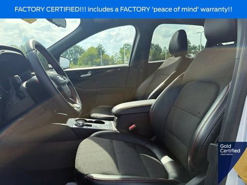 Used 2025 Ford Escape ST-Line Select AWD/4WD image 27