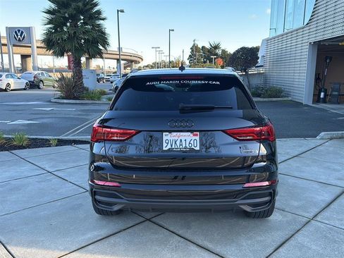 Used 2025 Audi Q3 2.0T Premium Plus w/ Premium Plus Package image 6