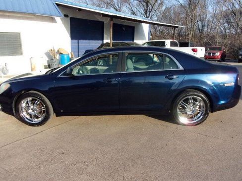 Used 2009 Chevrolet Malibu LS image 1