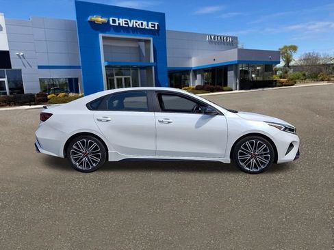 Used 2024 Kia Forte GT FWD image 27