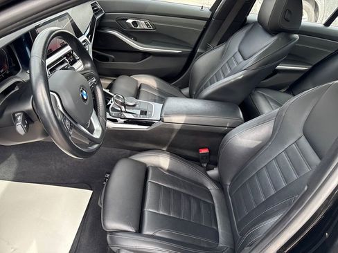 Used 2019 BMW 330i xDrive Sedan w/ Convenience Package image 9