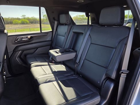 Used 2025 Chevrolet Tahoe Z71 image 24