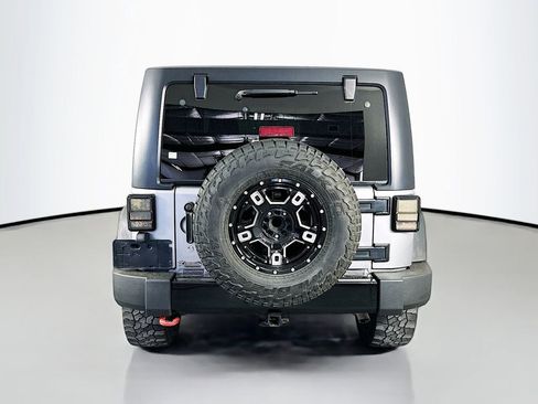 Used 2017 Jeep Wrangler Unlimited Sport AWD/4WD image 6