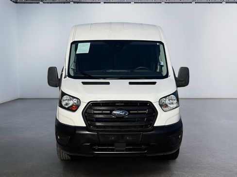 Used 2025 Ford Transit 250 148 Medium Roof RWD image 2