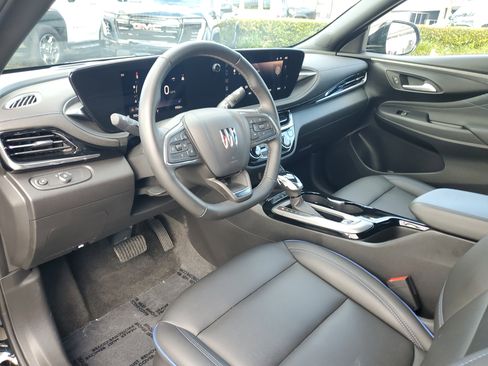 Used 2024 Buick Envista Sport Touring w/ Convenience I Package image 8